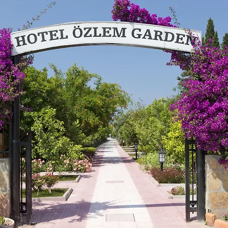 Ozlem Garden Σιντέ