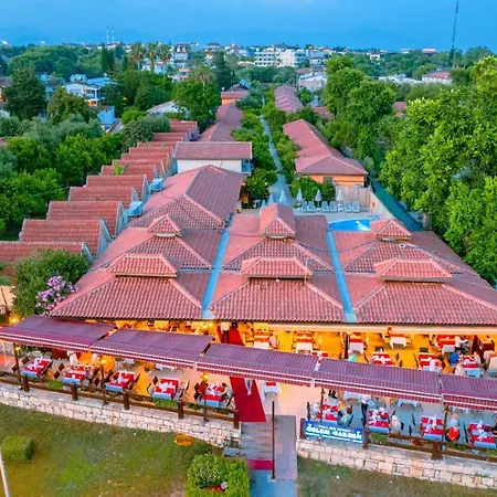 Ozlem Garden فندق