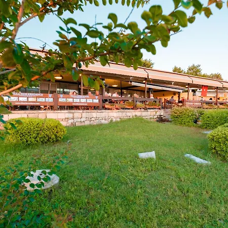Ozlem Garden سيدي