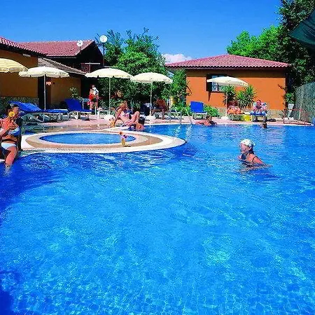 Ozlem Garden فندق
