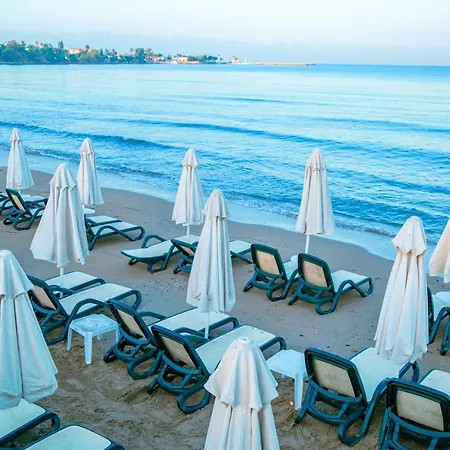 Ozlem Garden 3*