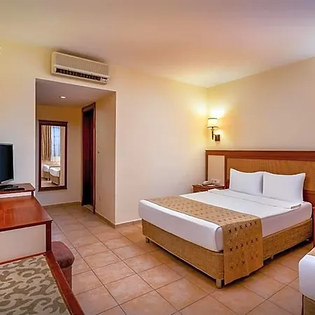 Ozlem Garden Hotel 3*