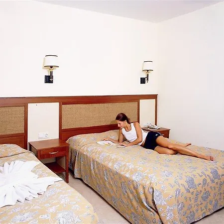 Отель Ozlem Garden 3*