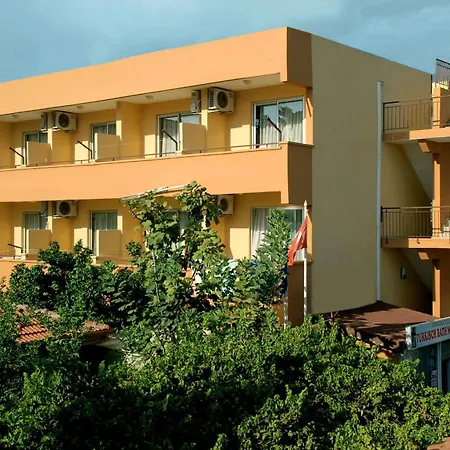 Hotell Ozlem Garden 3*