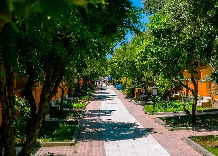 Ozlem Garden Hotel 3*