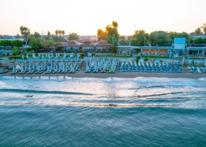 Ozlem Garden Hotel 3*