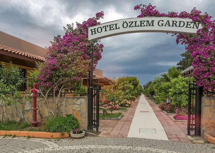 Ozlem Garden Готель