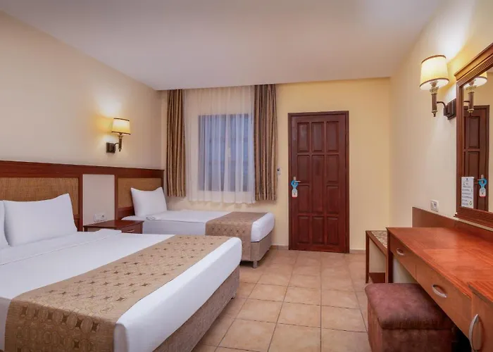 Hotel Ozlem Garden Side