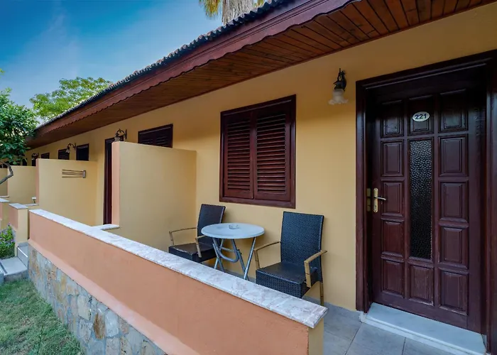 欧莱姆花园酒店