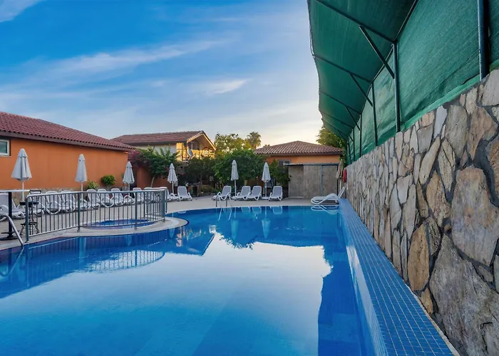 Hotel Ozlem Garden Side