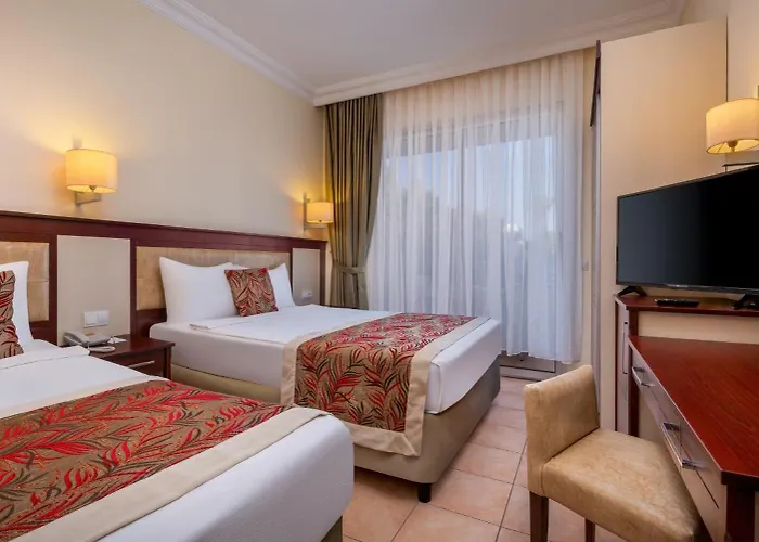 Ozlem Garden Готель 3*