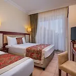 Ozlem Garden فندق 3*