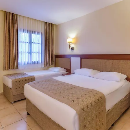 Ozlem Garden Hotell 3*