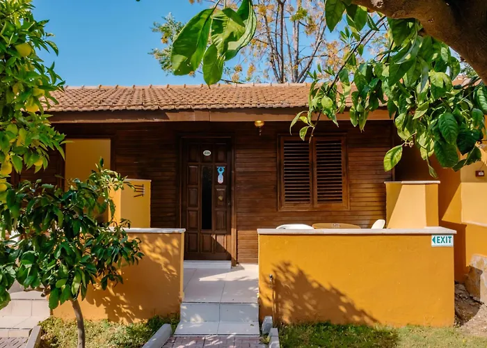 Отель Ozlem Garden 3*