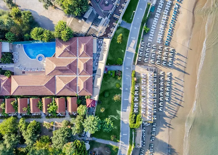 Отель Ozlem Garden Сиде