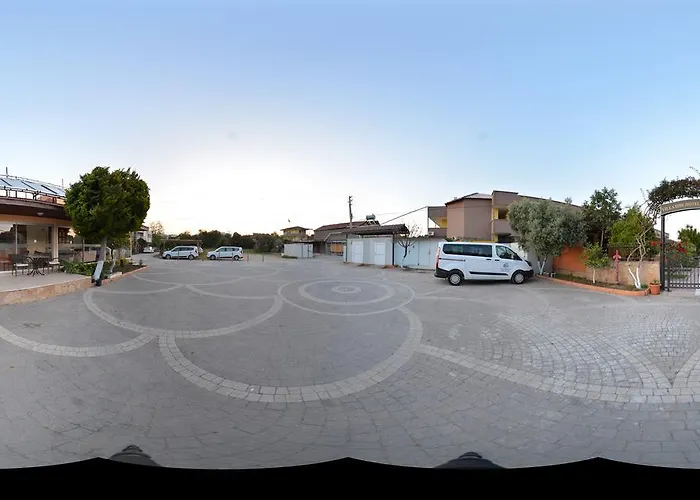 Ozlem Garden 3* Side